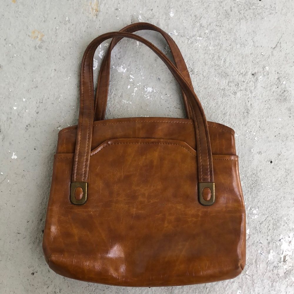 Faux leather Kelly style